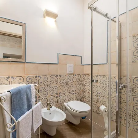 Domus Filome, Entire Villa